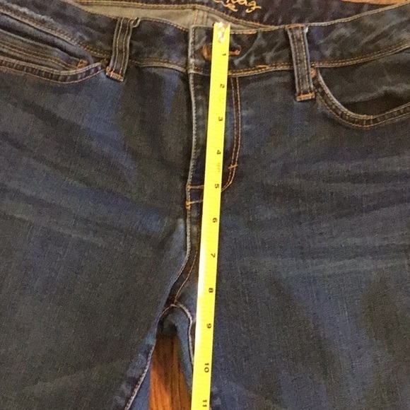 American Rag denim blue jeans. Women’s size 11, 28” inseam. Skinny jeans - Picture 7 of 15